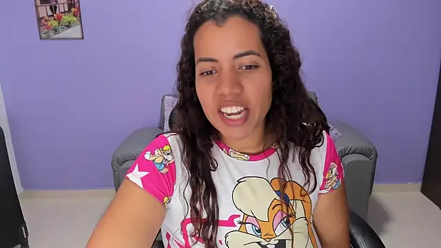 Snapshot of boomsar01 chatting on 13, 10, 2025 boomsar01 online show from 13, 10, 2025