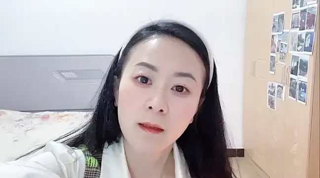 fanfan-FF online show from 4, 2, 2025