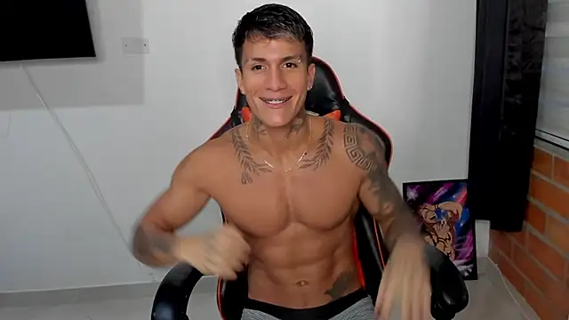 Snapshot of pettergrey1 chatting on 22, 10, 2025 pettergrey1 online show from 22, 10, 2025