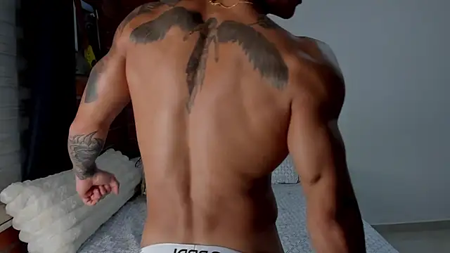 Snapshot of pettergrey1 chatting on 18, 11, 2025 pettergrey1 online show from 18, 11, 2025