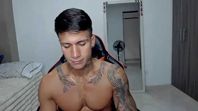 Snapshot of pettergrey1 chatting on 15, 2, 2026 pettergrey1 online show from 15, 2, 2026