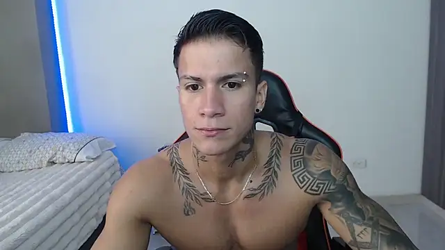 Snapshot of pettergrey1 chatting on 22, 3, 2026 pettergrey1 online show from 22, 3, 2026