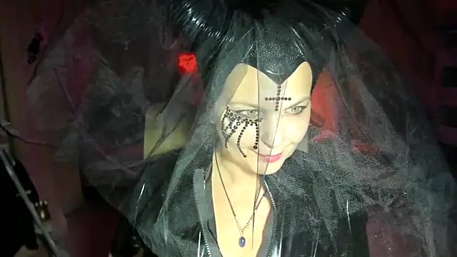 Snapshot of WitchBlueRose chatting on 31, 10, 2025 WitchBlueRose online show from 31, 10, 2025