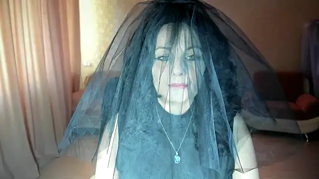 Snapshot of WitchBlueRose chatting on 4, 11, 2025 WitchBlueRose online show from 4, 11, 2025