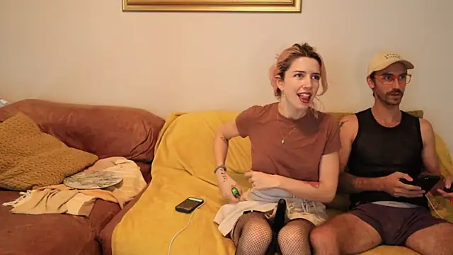 Snapshot of Luna_OrionSky chatting on 1, 3, 2025 Luna OrionSky online show from 1, 3, 2025