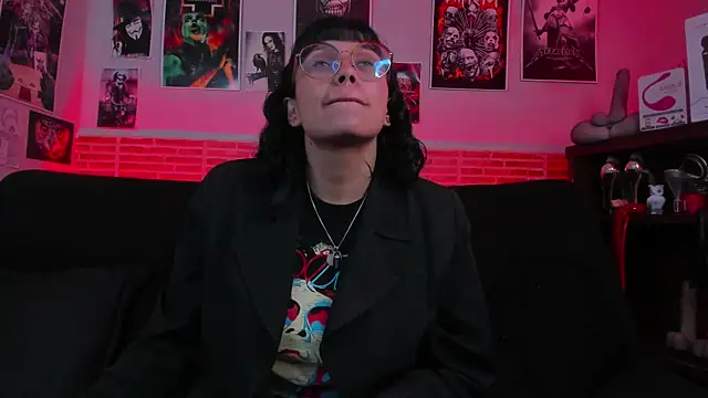 lilith-deveraux online show from 15, 9, 2025