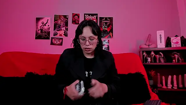 lilith-deveraux online show from 20, 10, 2025