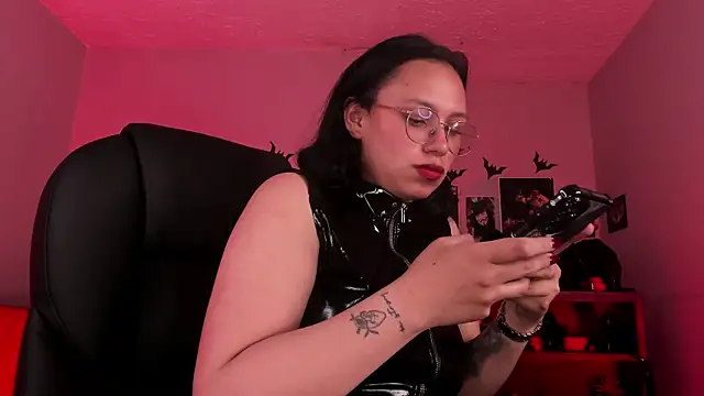 lilith-deveraux online show from 26, 7, 2026