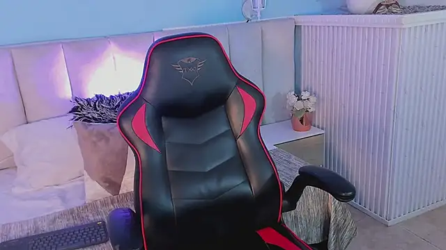 dayanne07 online show from 8, 2, 2025