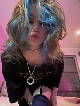 MaddisonHaas online show from 4, 2, 2025