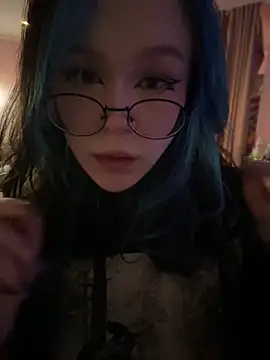 MaddisonHaas online show from 18, 2, 2025