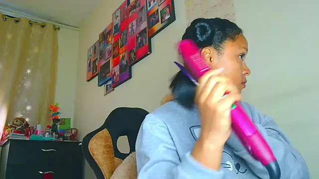 Snapshot of Samary_thomas chatting on 26, 5, 2026 Samary thomas online show from 26, 5, 2026