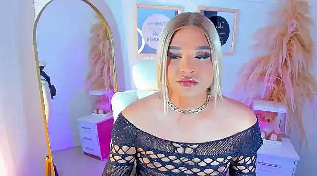 Snapshot of Elody_Preysler69 chatting on 27, 1, 2025 Elody Preysler69 online show from 27, 1, 2025