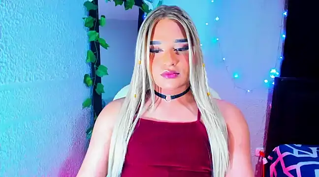 Snapshot of Elody_Preysler69 chatting on 7, 3, 2025 Elody Preysler69 online show from 7, 3, 2025