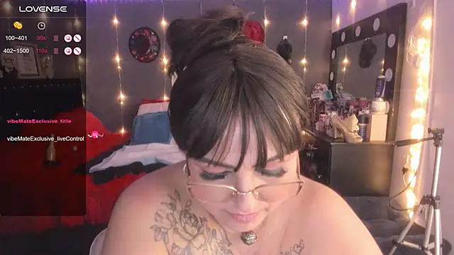 Ivonnee   online show from 11, 3, 2025