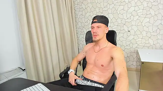 MateoBenjaminX online show from 20, 2, 2025