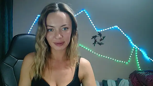 Daria Spring online show from 25, 12, 2024