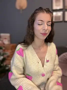 Mia Ethan online show from 11, 12, 2024