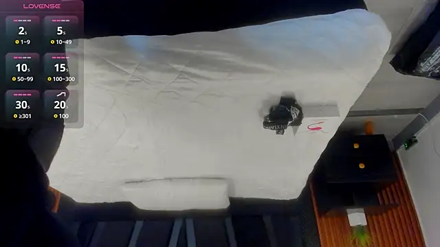 Alahia Dangelo online show from 3, 1, 2025