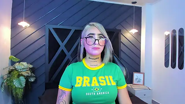 Alahia Dangelo online show from 12, 9, 2025