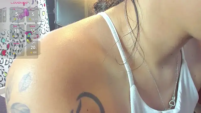  maria foxx  online show from 11, 11, 2025