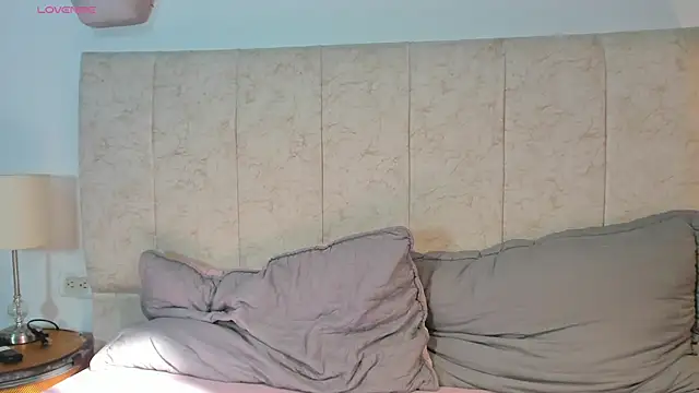  maria foxx  online show from 28, 4, 2026