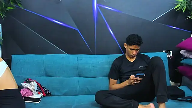 playsgirlhot online show from 17, 2, 2025