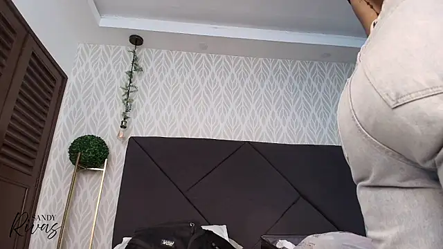 sandy rivas online show from 28, 11, 2025