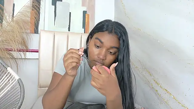 kayna gomez online show from 28, 4, 2026