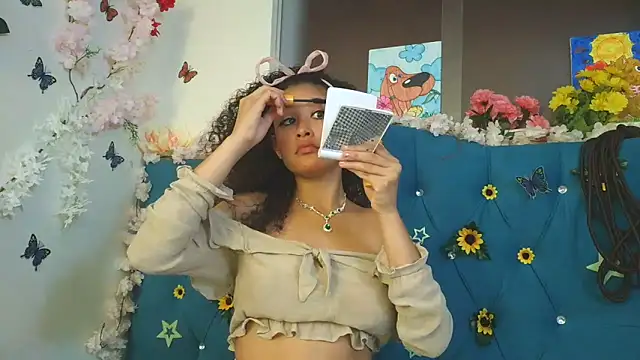 Milkdulce1 online show from 4, 6, 2026