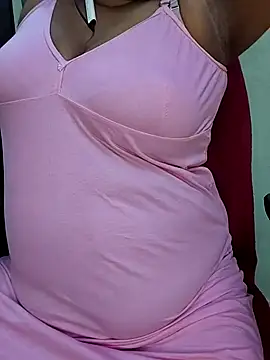 Snapshot of Sexy-Telugunayana2 chatting on 18, 12, 2025 Sexy-Telugunayana2 online show from 18, 12, 2025