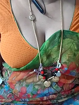 Snapshot of Sexy-Telugunayana2 chatting on 19, 2, 2026 Sexy-Telugunayana2 online show from 19, 2, 2026