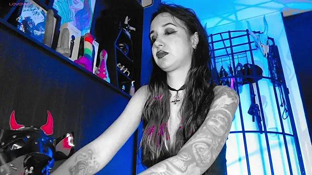 Carla fcoxx online show from 1, 10, 2025