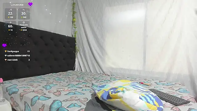 emi henao online show from 26, 2, 2025