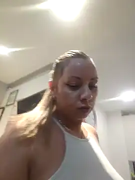 Snapshot of Sparkle2206 chatting on 16, 10, 2025 Sparkle2206 online show from 16, 10, 2025