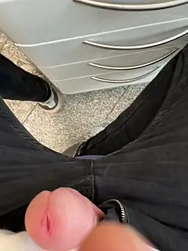 kareem0010 online show from 21, 2, 2025