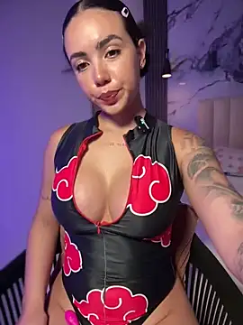 Pink Jazmin online show from 24, 4, 2026