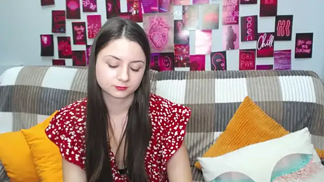 Snapshot of MilanaRoza chatting on 10, 3, 2025 MilanaRoza online show from 10, 3, 2025