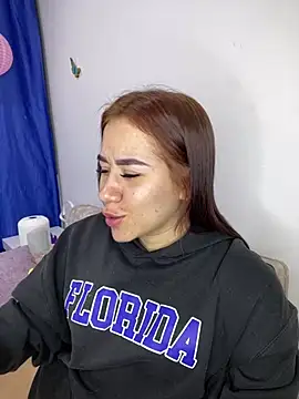 Im Valen Cute online show from 24, 1, 2025