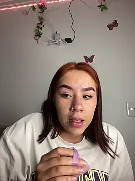 Im Valen Cute online show from 31, 1, 2025