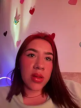 Im Valen Cute online show from 7, 2, 2025