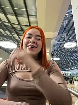 Im Valen Cute online show from 25, 2, 2025