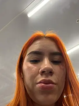 Im Valen Cute online show from 25, 2, 2025