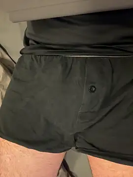 Snapshot of Dan8736 chatting on 9, 10, 2025 Dan8736 online show from 9, 10, 2025