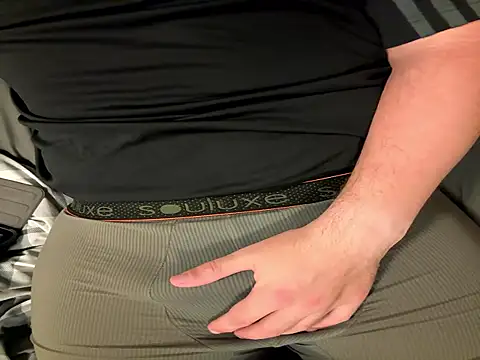 Snapshot of Dan8736 chatting on 23, 10, 2025 Dan8736 online show from 23, 10, 2025