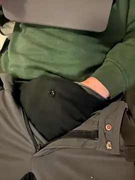 Snapshot of Dan8736 chatting on 1, 11, 2025 Dan8736 online show from 1, 11, 2025