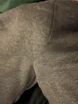 Snapshot of Dan8736 chatting on 17, 11, 2025 Dan8736 online show from 17, 11, 2025