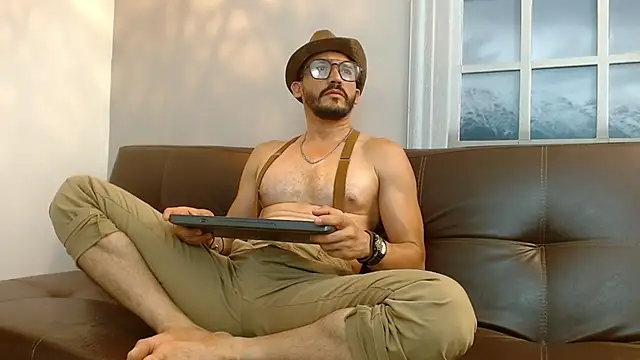 Reiko 85  online show from 5, 3, 2025