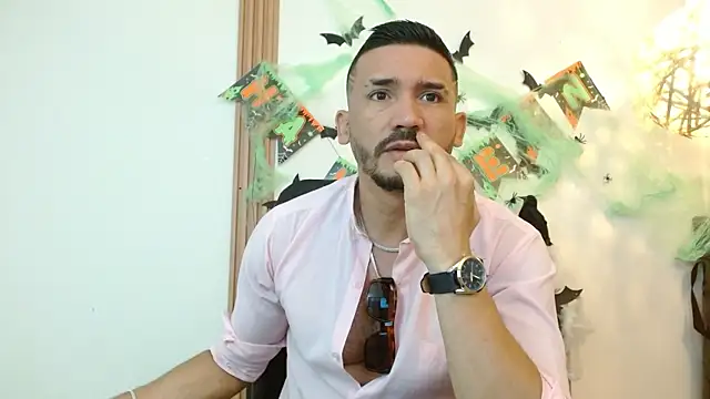 Reiko 85  online show from 22, 10, 2025