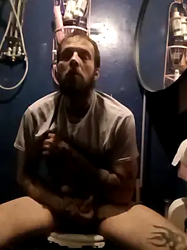 Whipit323 online show from 6, 3, 2026